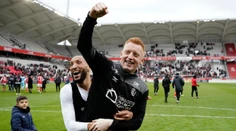 Trénerský zázrak nemá ani licenciu, iba hrával počítačovú hru. Dnes ťahá úžasnú sériu v Ligue 1