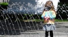 Konečne! Slovensko vstúpilo jednou nohou do bordovej zóny, máme pod tritisíc hospitalizovaných