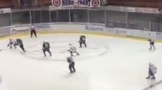 Vynašli sa. Organizátori problém s deravou strechou vyriešili naozaj originálne