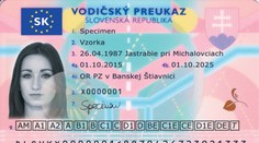 Vodičský preukaz opäť zružovie. Pozrite si, ako sa postupne vyvíjal