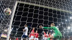 Čierna škvrna na zápase ME do 21 rokov v Dunajskej Strede. Po stretnutí mali fyzicky napadnúť anglického fanúšika