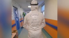 Takto netradične požiadal ošetrovateľ na covidovom oddelení priateľku o ruku