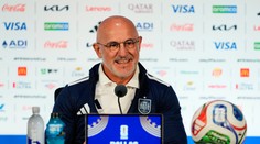 Tréner Španielska poodhalil taktiku na finále, kľúčom bude Messi. S koučom súpera má zaujímavú spojitosť