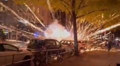 VIDEO: Nočná dráma v Berlíne. Propalestínsky dav podpaľoval autá a útočil na políciu