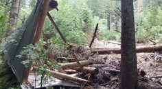 FOTO a VIDEO: Samá spúšť a popadané stromy. Belianske Tatry sa po tragédii ponorili do smútku