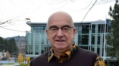 Uznávaný profesor má na krku závažné obvinenia: Rómovia v osadách ho veľmi dobre poznajú