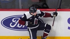 VIDEO: Rantanen sa prvýkrát predstavil v Colorade ako súper. Duel si podmanil trojbodový Makar