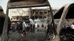 Počet obetí nedeľňajších bombových útokov v Bagdade stúpol až na 281