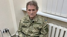 Ukrajina a Rusko si vymenili takmer 300 vojnových zajatcov vrátane Medvedčuka