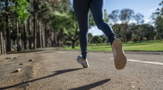 Nosíte správnu obuv na beh? Výskumníci odhalili, že tento typ tenisiek môže ohroziť vaše zdravie