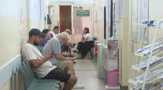 Pozitívnych na covid pribúda. Slováci stále čakajú na očkovanie proti novému variantu