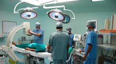 Chlapcovi odstránili zo žalúdka 16 zubných kefiek. Dôvod, prečo ich zjedol, je ešte bizarnejší