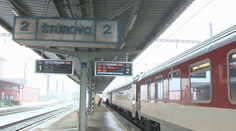 Primátor sa nevzdáva. V Štúrove chcú staničné hlásenie aj v maďarčine