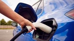 Závod na výrobu batérií do elektromobilov dostane stimul 214 miliónov eur