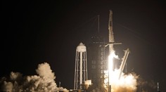 Nosnej rakete spoločnosti SpaceX hrozí zrážka s Mesiacom