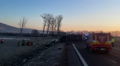 Vážna nehoda v Košickom kraji. Zrazilo sa tu auto s dodávkou