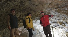 Je svetovo uznávaným expertom, stará sa o pacientov s tuberkulózou. Ivan Solovič sa s nami vybral do podzemia