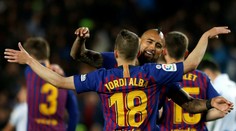 Barcelona aj druhé Atletico Madrid víťazne, delí ich od seba deväť bodov