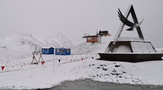 VIDEO: Dočkali sa. Vo viacerých alpských oblastiach napadol prvý sneh