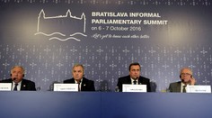 Európa by mala byť pre ľudí zrozumiteľnejšia, zhodujú sa šéfovia parlamentov