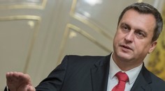 Ruština by mala byť voliteľným predmetom na základných školách, vyhlásil Danko