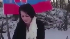 Slovenka, ktorá močila na Korán a pálila ho, pôjde zrejme do väzby