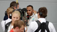 V Azerbajdžane triumfoval Lewis Hamilton: "Mal som aj šťastie"