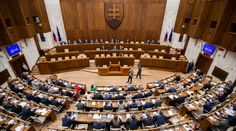 Stránka Národnej rady mala výpadok. Začala sa rekonštrukcia budovy, odôvodnil B. Kollár
