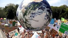 Najväčší svetoví znečisťovatelia si na klimatickom summite nedali záväzok
