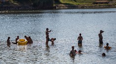 Dnes bude extrémne teplo, v piatok sa ochladí aj o 10 stupňov