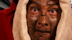 Spoznávate obľúbeného moderátora? Premenil sa na mimozemšťana