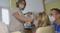 Chorý žiak môže vymeškať z vyučovania päť dní a nepotrebuje potvrdenie od lekára. Má to však háčik