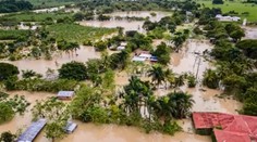 V obľúbenej dovolenkovej destinácii evakuovali tisíce ľudí