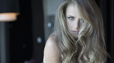 Sexy slovenská tenistka len v negližé. Daniela má, čo ukázať