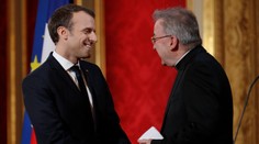 Bývalého vatikánskeho nuncia čaká súd. Zo sexuálneho obťažovania ho obvinili štyria muži