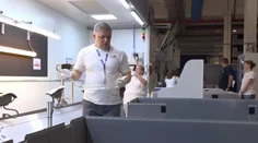 V ohrození sú stovky miest. Závod, v ktorom nočnú odpracoval aj Fico, hromadne prepúšťa