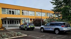 Anonym nahlásil bombu na základnej škole v Prešove. Žiakov aj zamestnancov evakuovali