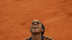 Roland Garros: Spanilú jazdu domácej hráčky ukončila Gauffová. Svetová jednotka zastavila obhajkyňu titulu