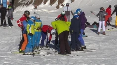 Hitmi lyžiarskej módy sú sukňa a vyhrievané rukavice