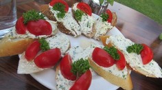 Vanilkovo-smotanové želé s kiwi a medom