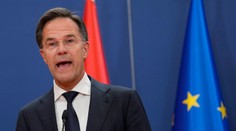 Holandská vládna koalícia sa rozpadla, dôvodom je spor o migrácii