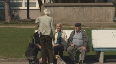 Prvým seniorom prišli rodičovské dôchodky. Nezaobišlo sa to bez problémov