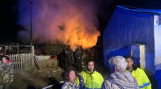 Tragický požiar vo Veľkom Šariši pripravil rodiny o všetko. Ľudia vo veľkom pomáhajú s jedlom a oblečením