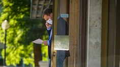 Aj koaliční poslanci sú proti Matovičovi. Chcú zrušiť núdzový stav