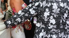 Trapas na Slovenke roka. Známy hosť chodil celý večer s cenovkou na saku