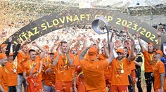 Zlatý hetrik Trnave nevyšiel, vo finále sa opakovala história. Ružomberok oslavuje zisk trofeje po 18 rokoch