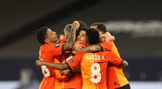 Európska liga: Šachtar zdolal vo štvrťfinále Bazilej, Sevilla vyradila Wolverhampton