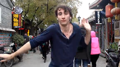 Sto dní v Číne zdokumentoval tancom. Tu je výsledok