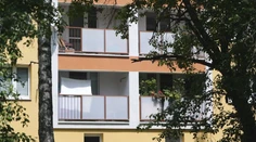 Koniec veľkého Ficovho sľubu? Štát môže prestať vyplácať pomoc pre desiatky tisíc ľudí