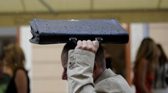 Utorok slnečný nebude, niekde aj zaprší. Zostane ale teplo